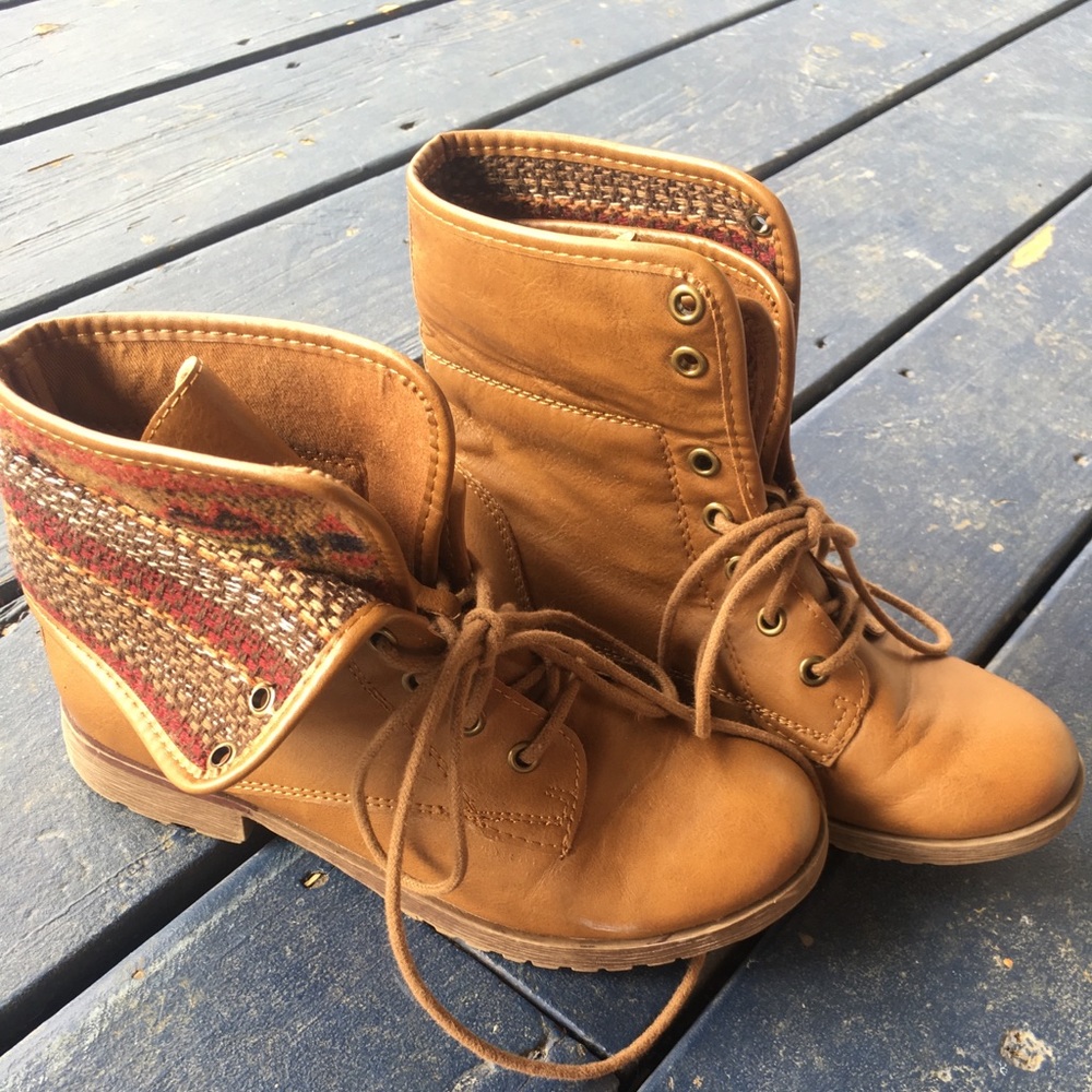 Brown boots